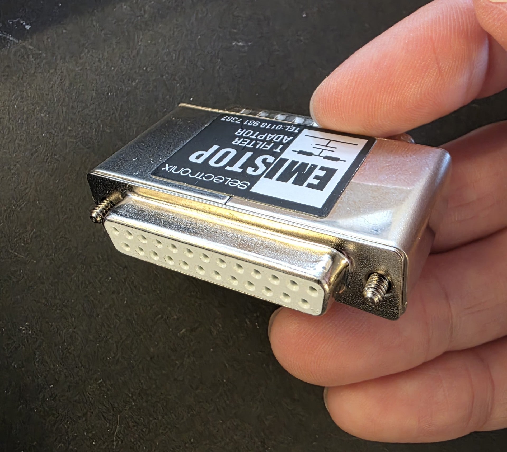 1303008 D-Sub T Filter Adaptor 25 way with Reverse Screwlock