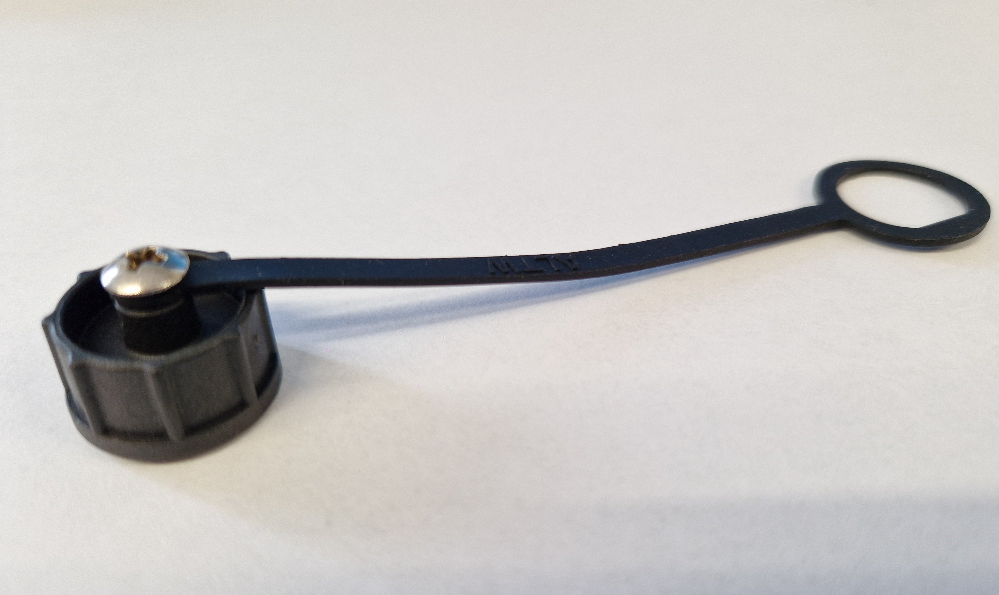 IP67 Cap for Circ Std Panel lock rubber lead